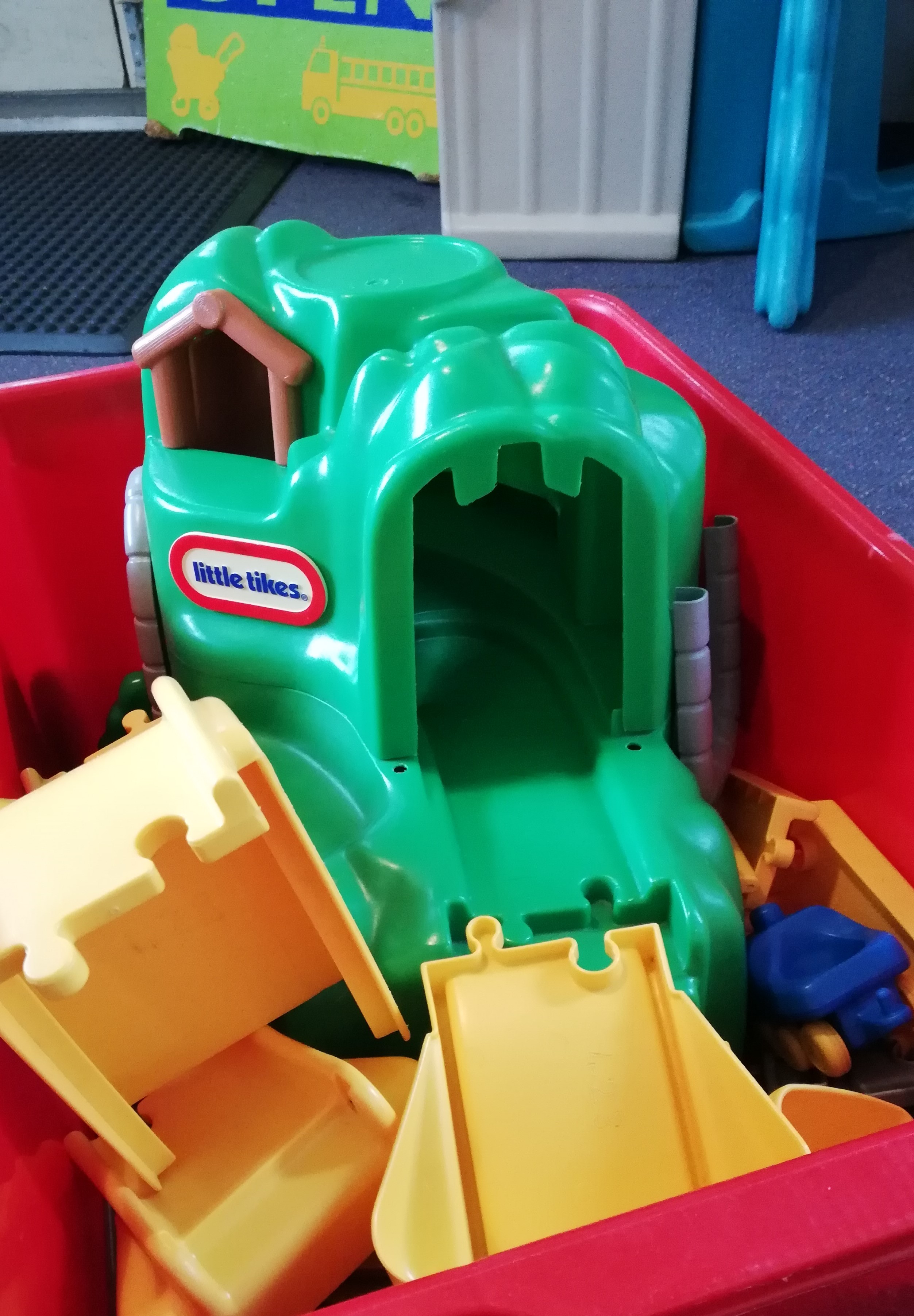 Little tikes car mountain on sale